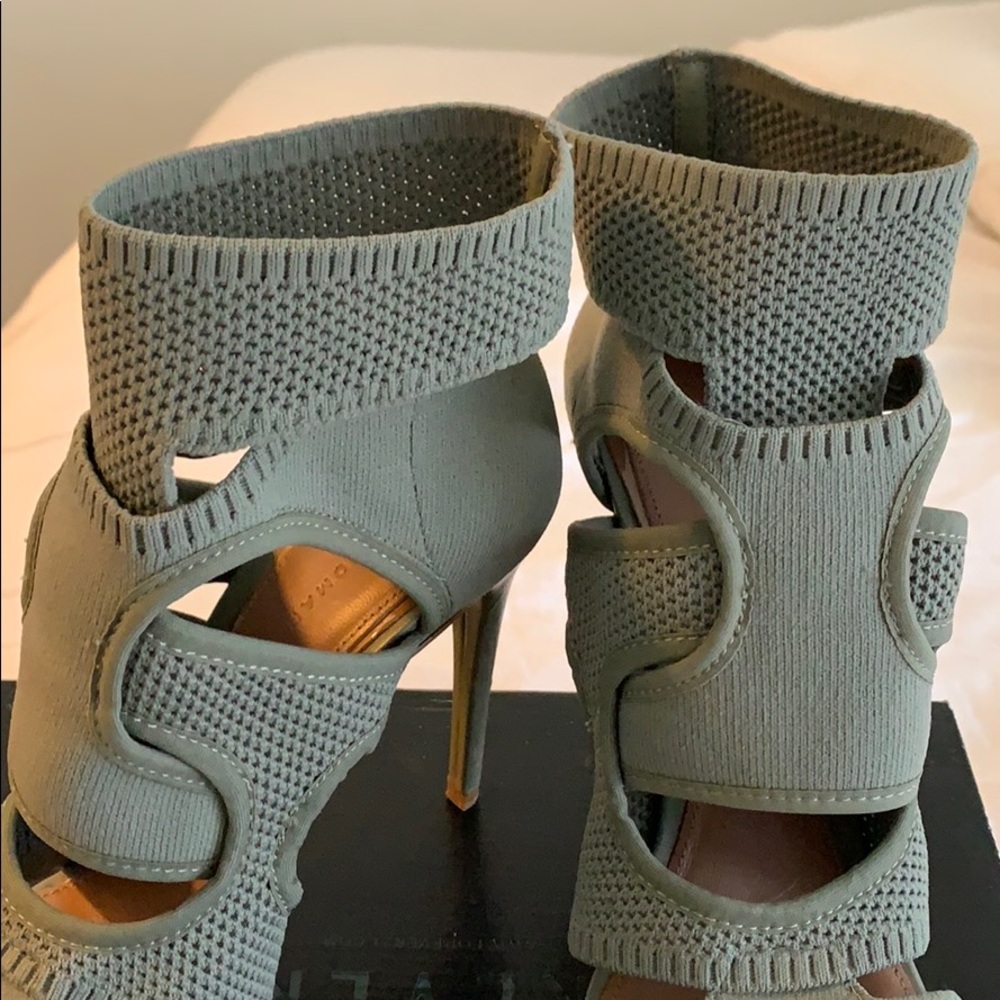Caged Bootie - Picture 3 of 7
